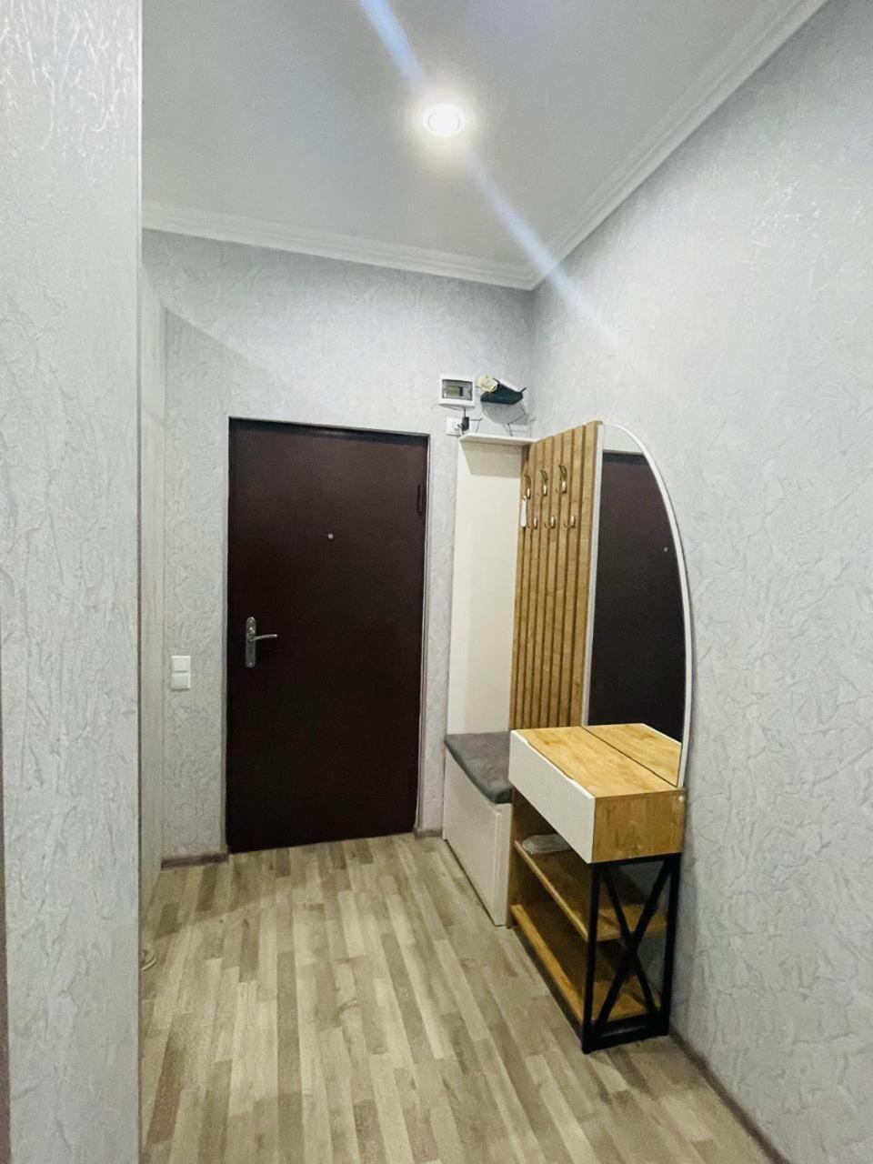 Kate'S New Cozy Apartment Kutaisi Ngoại thất bức ảnh